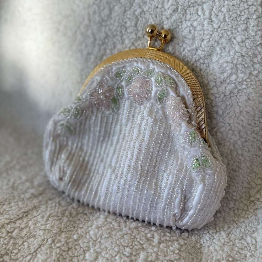 Vintage Château beaded white clutch bridal wedding bride floral gold